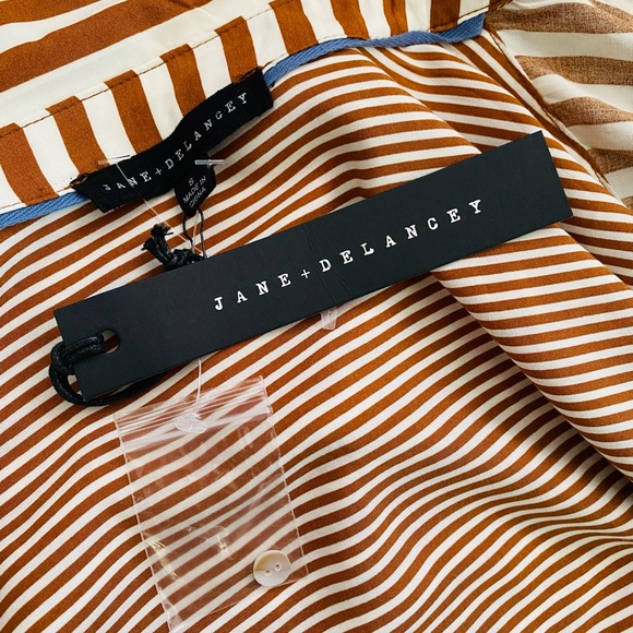 Jane + Delancey Button Down NWT - Picture 3 of 3